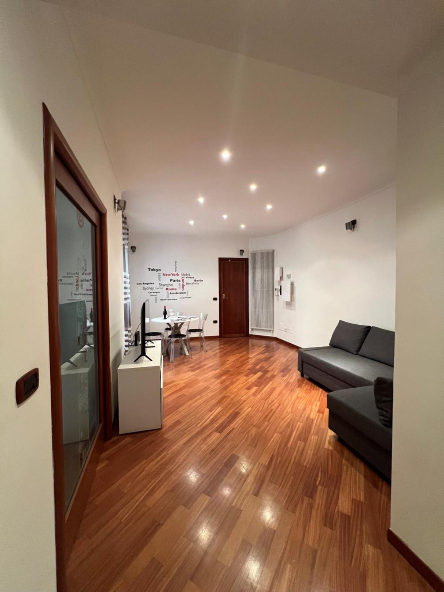 Revis 84 Apartment Napoli Exterior foto